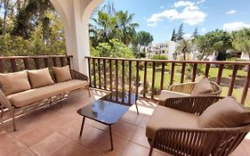 Del Parque Flats Le Village Marbella Golf